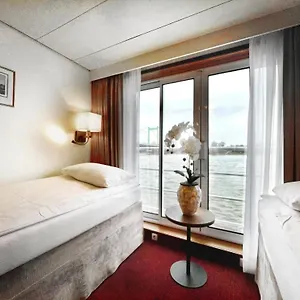 River Altstadt-sued Hotel Keulen